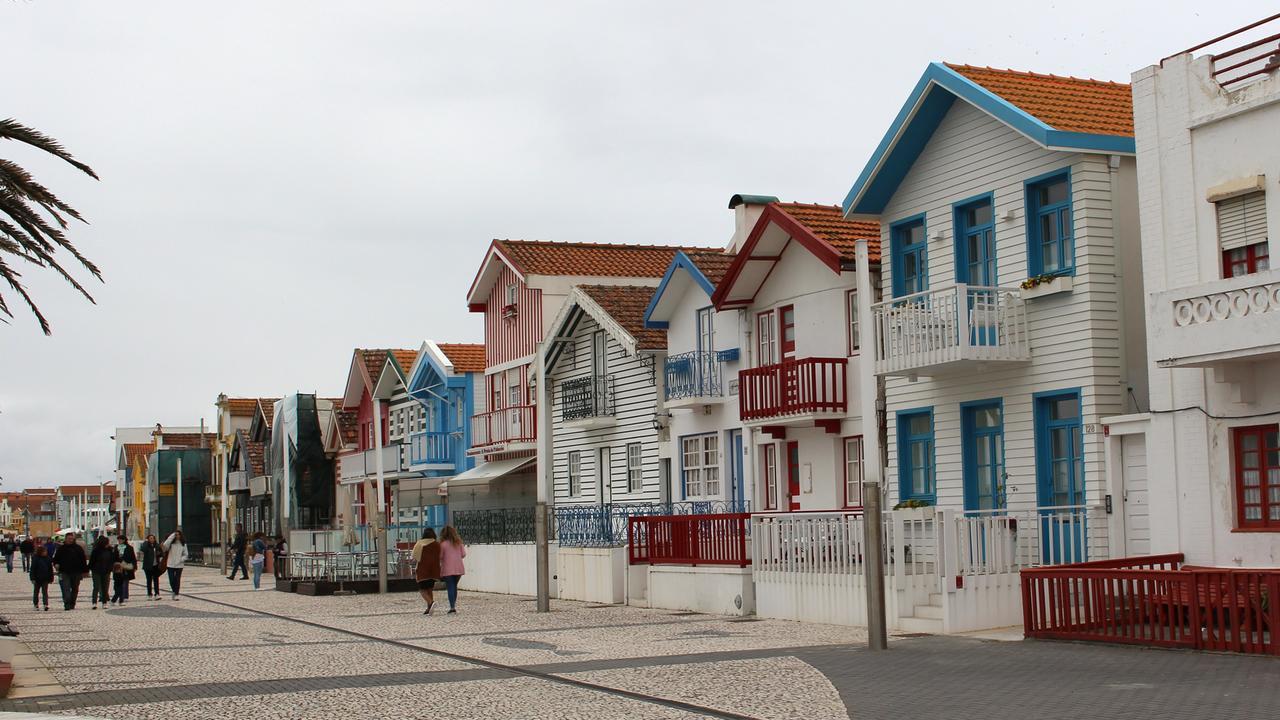 Apartamento Spellos Rosal ภายนอก รูปภาพ